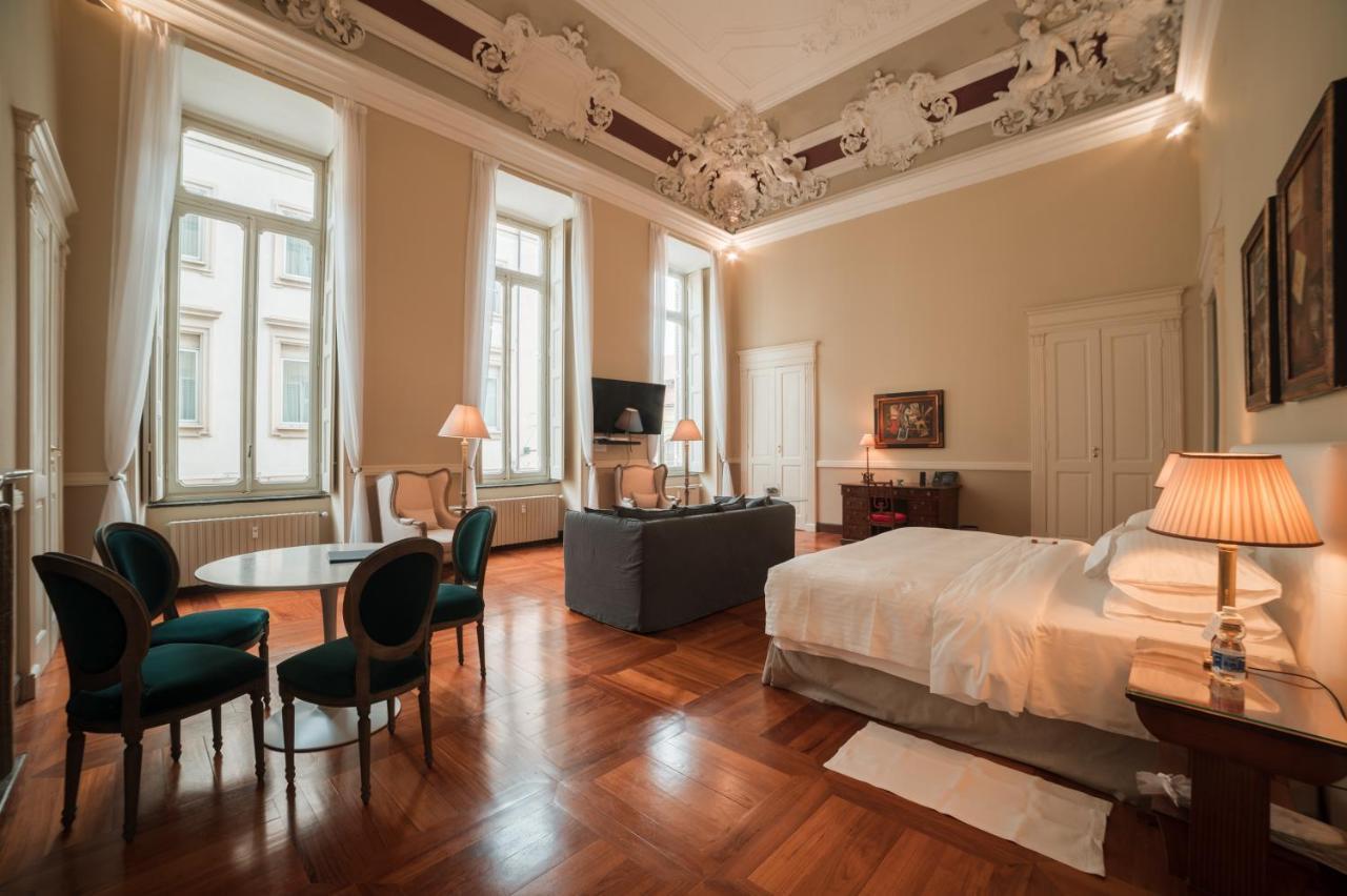 Royal Palace Hotel Torino Esterno foto