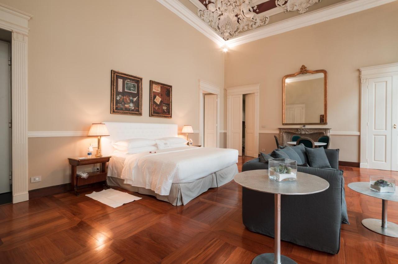 Royal Palace Hotel Torino Esterno foto